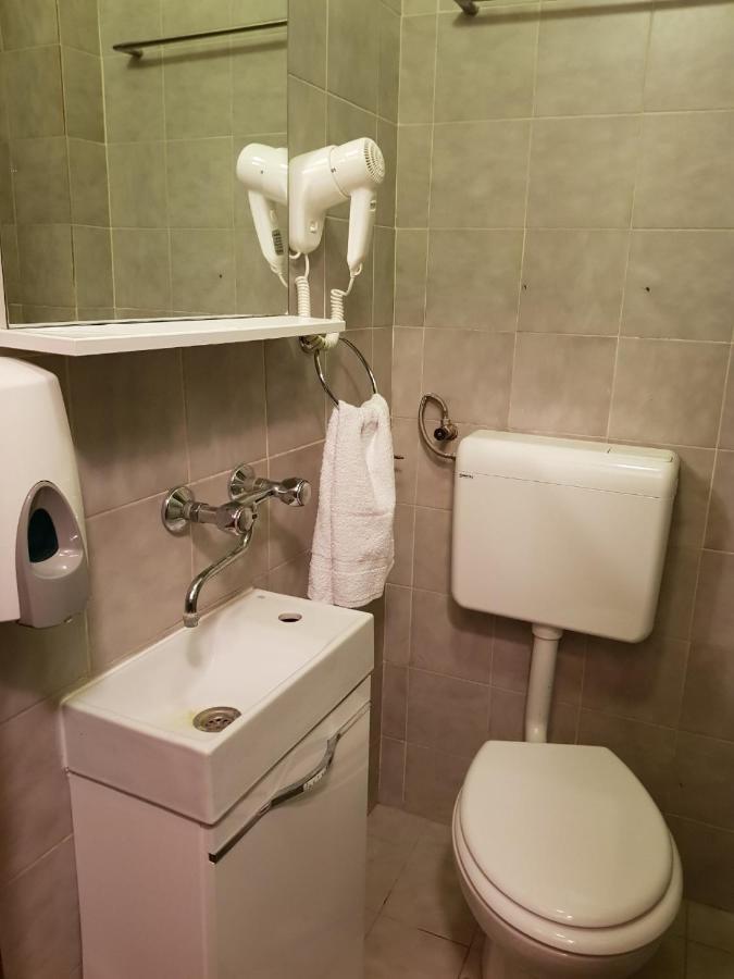 House Of Wine Hotell Kutjevo Exteriör bild